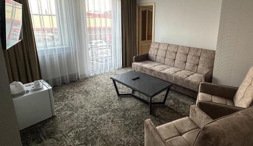 Standard Suite