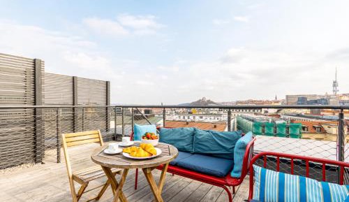 One-Bedroom Apartment - Non-Smoking