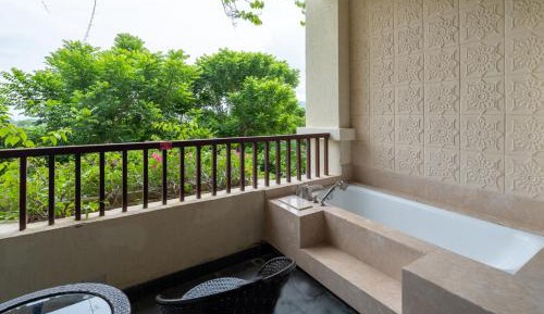 Deluxe Double Room with Balcony