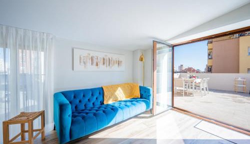 Three-Bedroom Deluxe Apartment