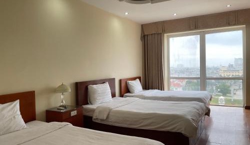 Triple Room with City View
