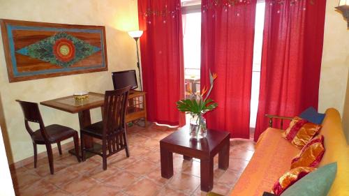 Studio with side Sea View - First Floor