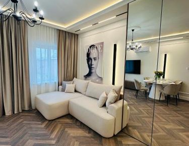One-Bedroom Premier Apartment