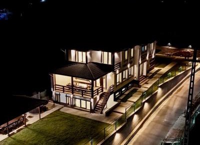 Deluxe Villa