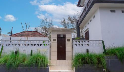 Superior Room with Balcony