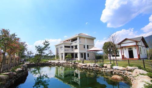 Six-Bedroom House