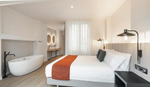 One-Bedroom Premium Apartment