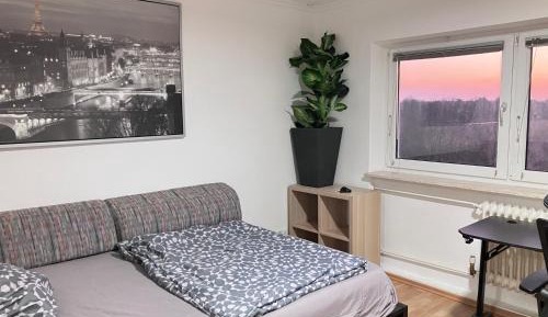 Single Room with Park View
