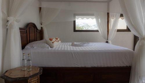 Queen Room with Balcony