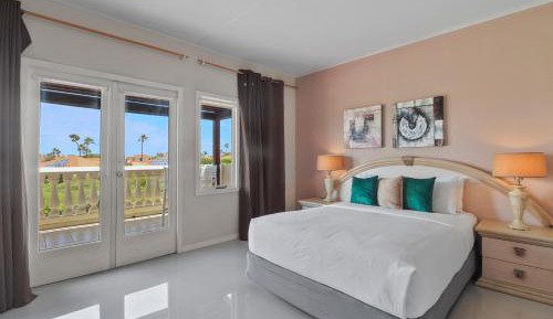 Deluxe Villa