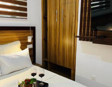 Double Room with Pool View