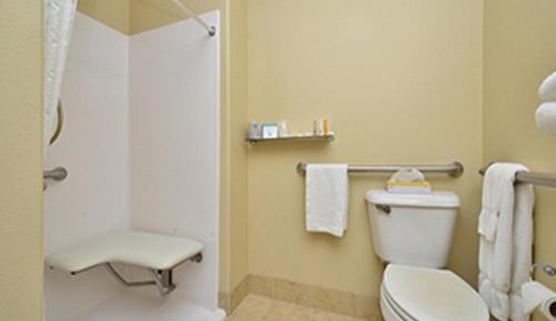 Queen Room - Disability Access