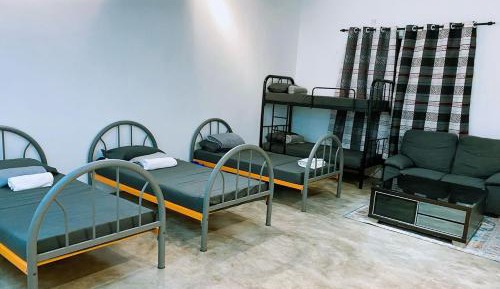 Quadruple Room with Shared Bathroom