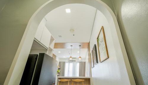 One-Bedroom Premier Apartment