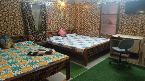 Deluxe Family Room