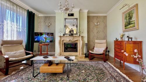 Superior Apartment