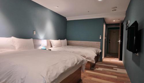 Classic Quadruple Room