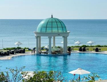 Four-Bedroom Villa with Garden View, Private Pool