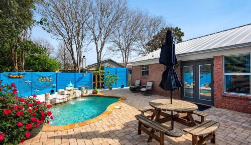Three-Bedroom Holiday Home 