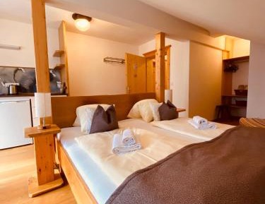 Double Room with Lake View