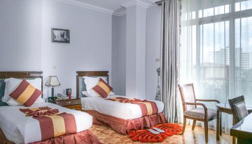 Standard Twin Room