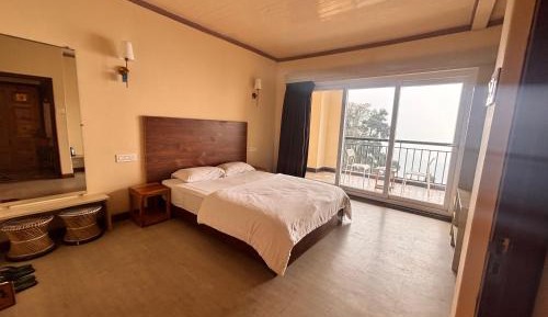 Deluxe Double Room with Balcony