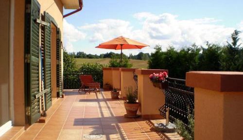 Two-Bedroom Deluxe Apartment