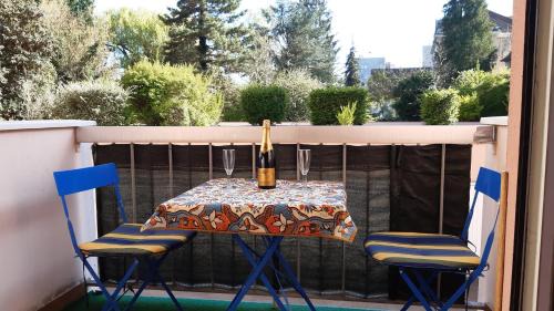 Apartment with Balcony