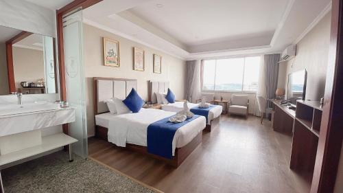 Standard Double Room with Two Double Beds