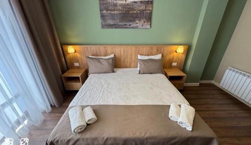 Quadruple Room with Private Bathroom