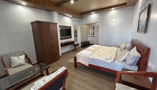 King Room with Mountain View