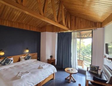 Family Suite with Balcony