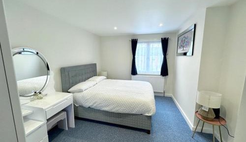 Three-Bedroom Holiday Home 