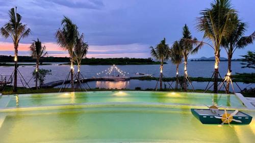 Double Room with Lake View