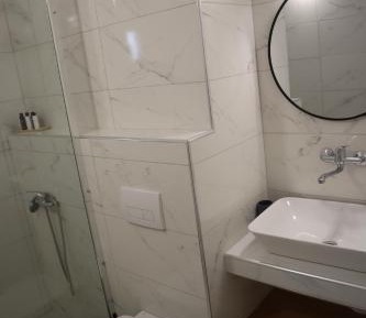 Deluxe Double Room with Balcony and Sea View