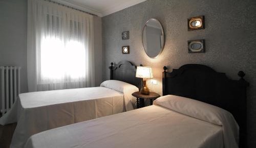 Two-Bedroom Suite (4 Adults)