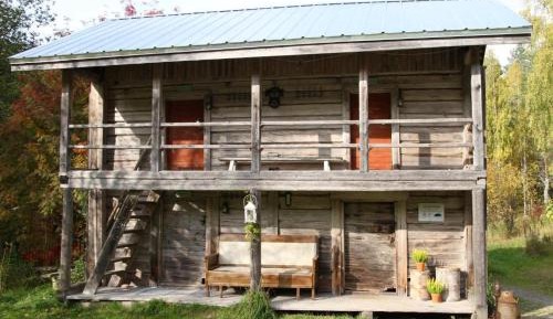 Twin Room with Shared Bathroom