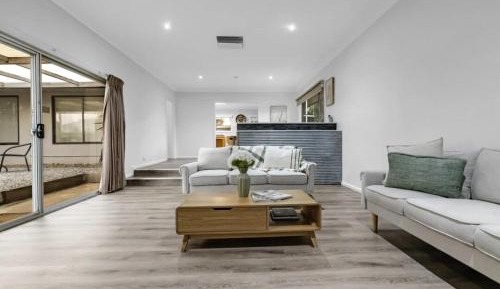 Three-Bedroom Holiday Home 