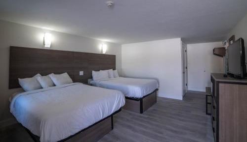 Double Room with Two Double Beds