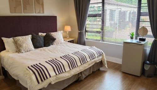 Comfort King Room