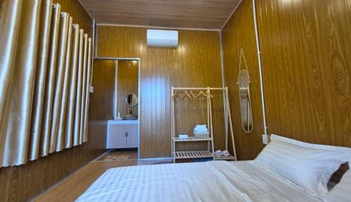One-Bedroom House