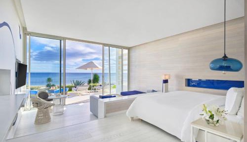Beach King Suite with Panoramic View