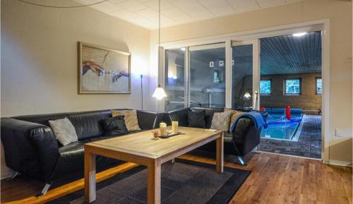 Five-Bedroom Holiday Home