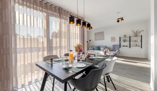 Apartment with Balcony