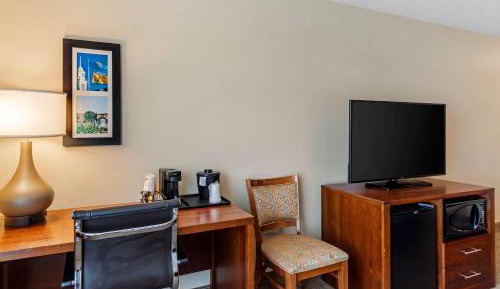 King Room - Non-Smoking