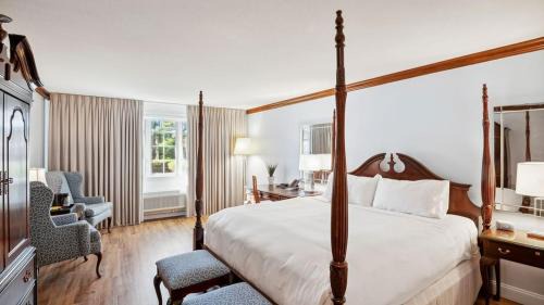 Traditional King Room