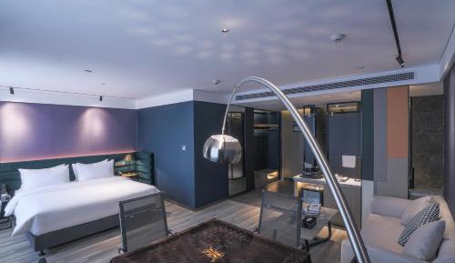 King Room