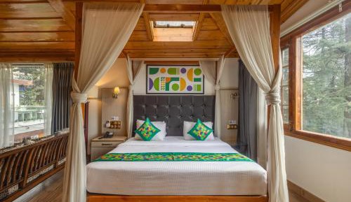 Deluxe Room with Garden View