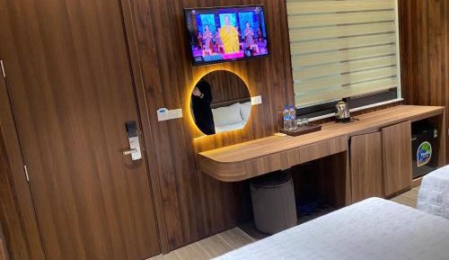 Deluxe Double or Twin Room