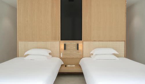 One-Bedroom Villa